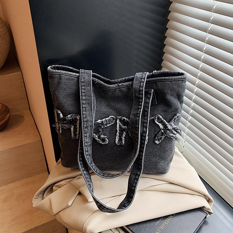 Ny jeansväska dam retro tvättad jeans bokstav casual axelremsväska mode student tygkasse axelväska