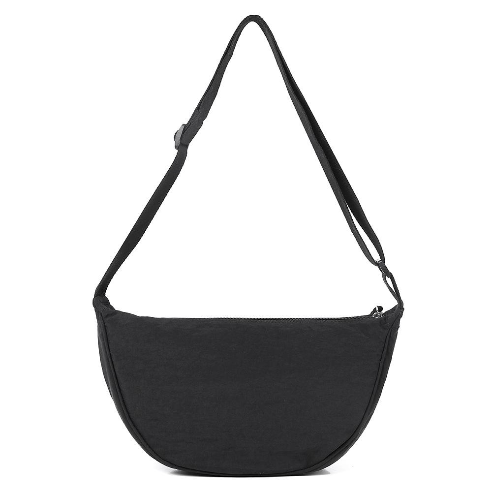 New simple casual lightweight shoulder bag large capacity Korean version messenger bag trendy commuter versatile dumpling bag
