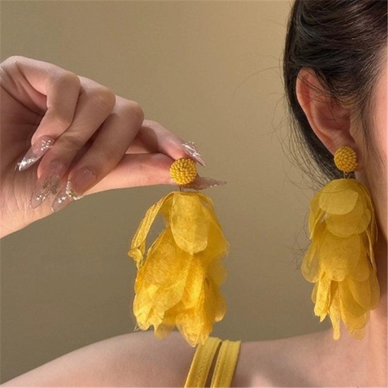 LATS Unique Exaggerated Gradient Blue Flower Crystal Tassel Earrings for Women Beautiful Ear Accessories Trend Jewelry