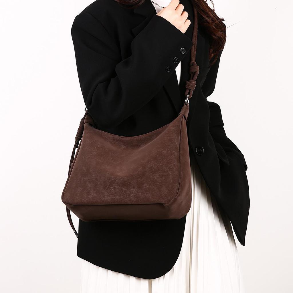 Vintage Minimalist Deerskin Tote: Women's Large Capacity Crossbody & Shoulder Bag 2025