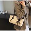 2024 Women's High-End Retro Large Capacity Autumn/Winter Shoulder Tote Bag