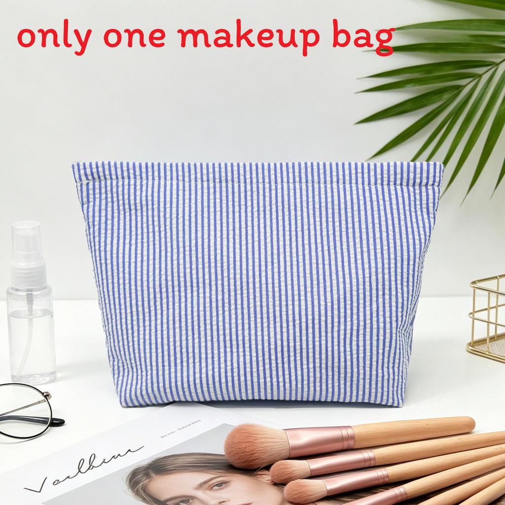 Modern Striped Polyester Toiletry Bag With Breathable Design For Travel And Daily Use