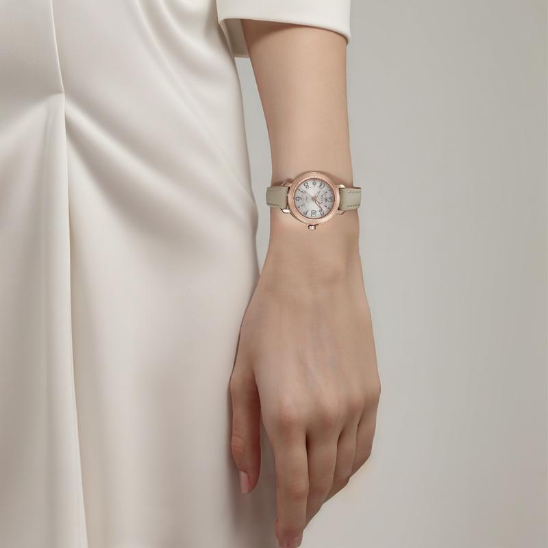 

CASIO SHEEN series 100 meters waterproof calendar solar Quartz leather strap women s watch white dial SHW-5300CGL-7A синій