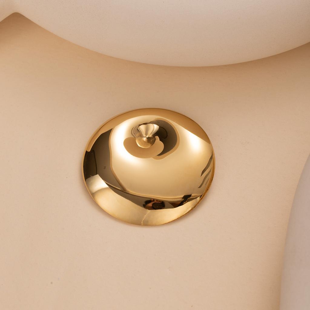 Metal Style Concave And Convex Disc Brooch, High-End Maillard Pin, Light Luxury Temperament, Fashion Niche Accessories