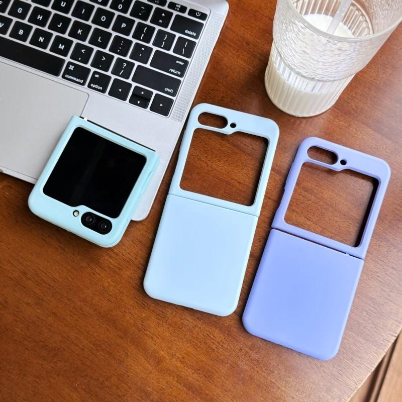 Colorful Matte Liquid Silicone Soft Case For For Samsung Galaxy Z Flip 6 5 ZFlip6 ZFlip5 Skin Friendly Folding Shockproof Cover Capa