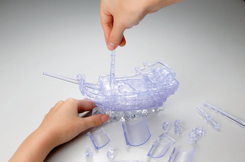 Crystal Puzzle 98 Piece Pirate Ship 50140