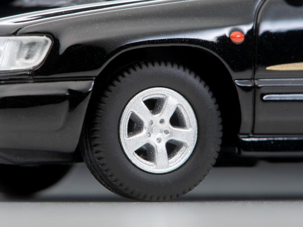 TOMYTEC Tomica Limited Vintage Neo Subaru Forester Black 97letý hotový produkt LV-N327a S/tb