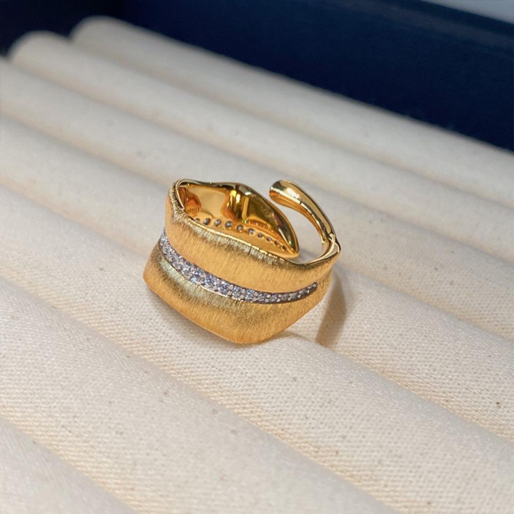 1 Elegant Adjustable Leaf French-Inspired Zircon Ring with Sparkling  Vintage Golden-Tone Design Open Ring