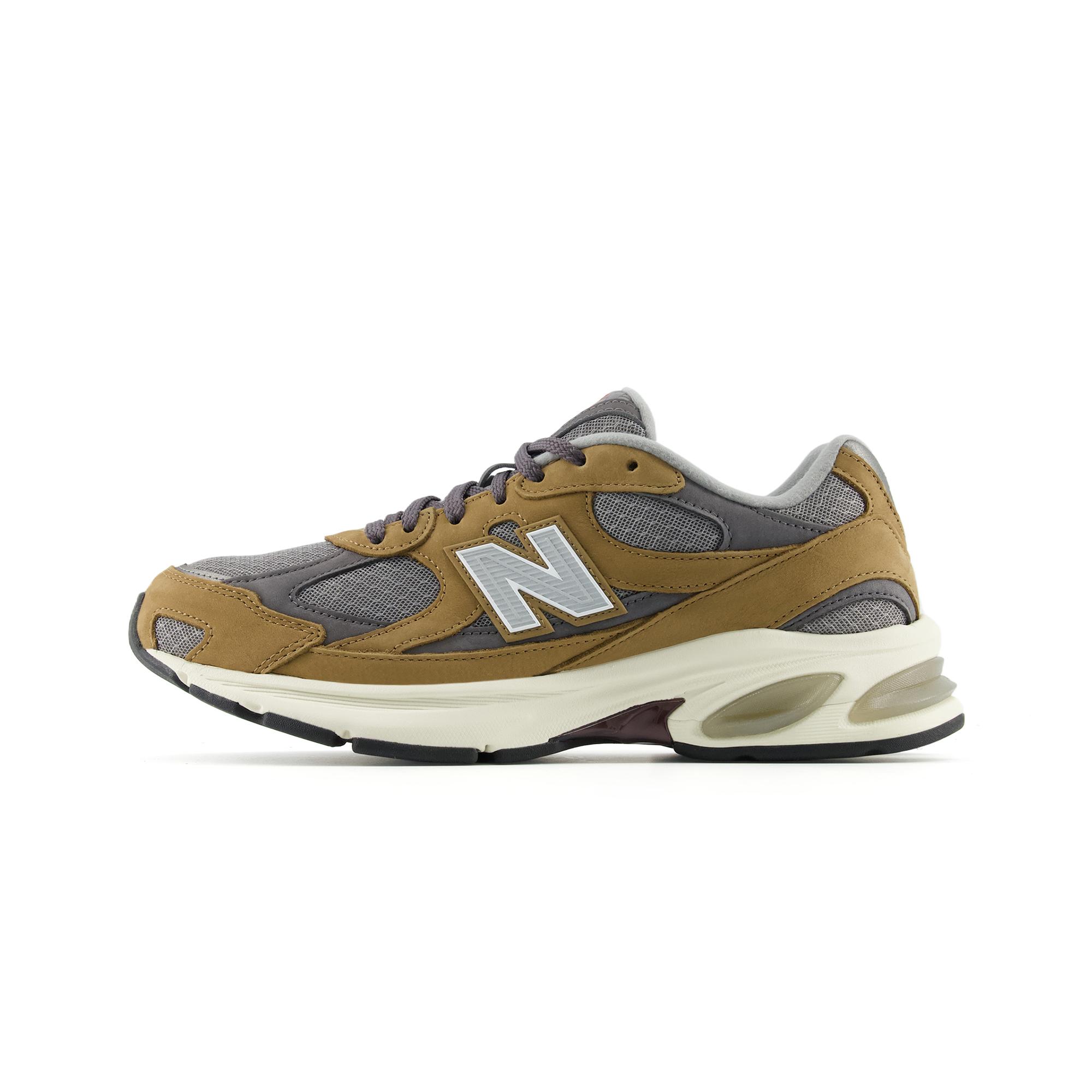 

2010 New Balance Year of The Horse U201020Q 42