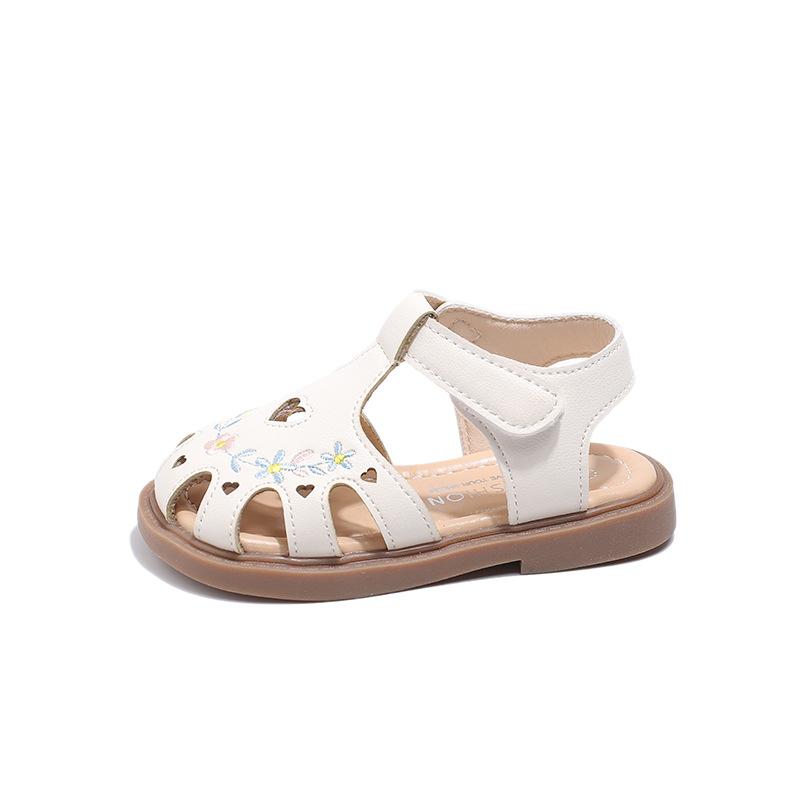 Children's sandals summer new girl shoe embroidered princess shoes soft sole anti slip girl sandals versatile girls' single shoe