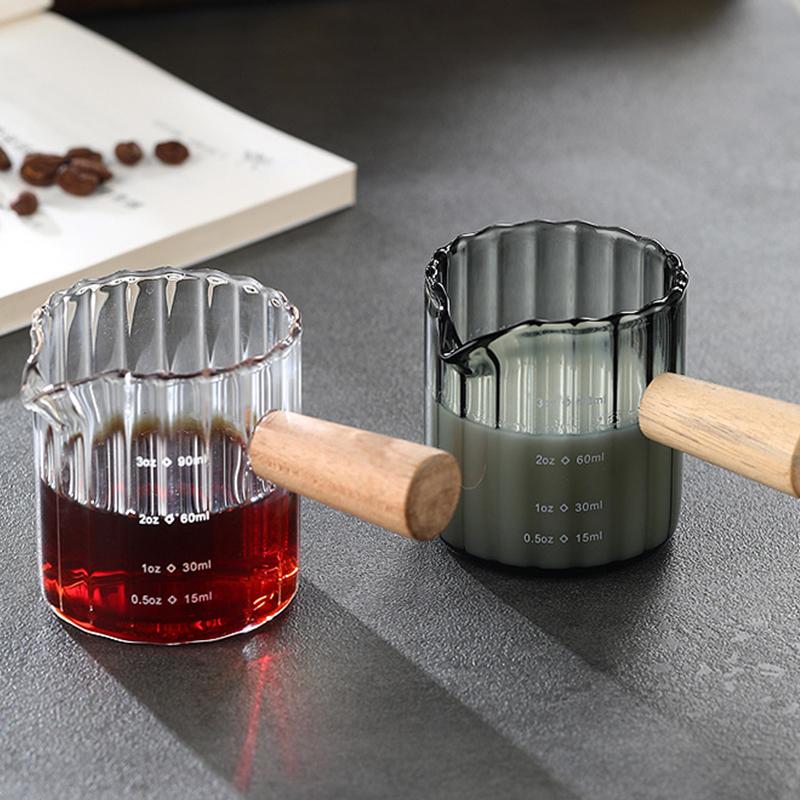 90ml/120ml/180ml/Wooden Handle Glass Espresso Measuring Cup Horizontal Stripes High Temperature Heat Resistant Glass Milk Jug