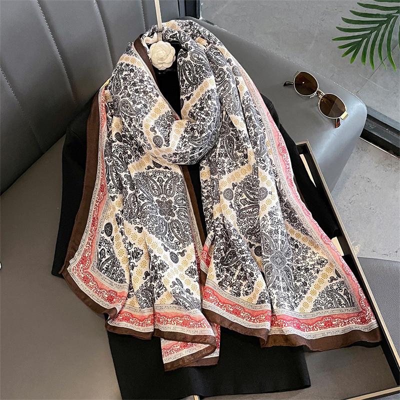 New Spring Women Cotton Scarf Beach Hijab Shawls and Wraps  Luxury Brand Flower Female Foulard Echarpe Designer Bandana