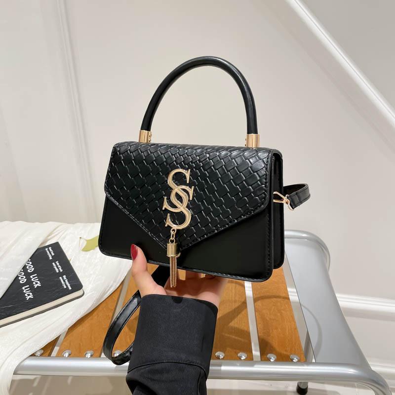 Splicing Personalized Trend Commuter Messenger Bag Women's New Fashion Simple Shoulder Personalized Small Square Bag