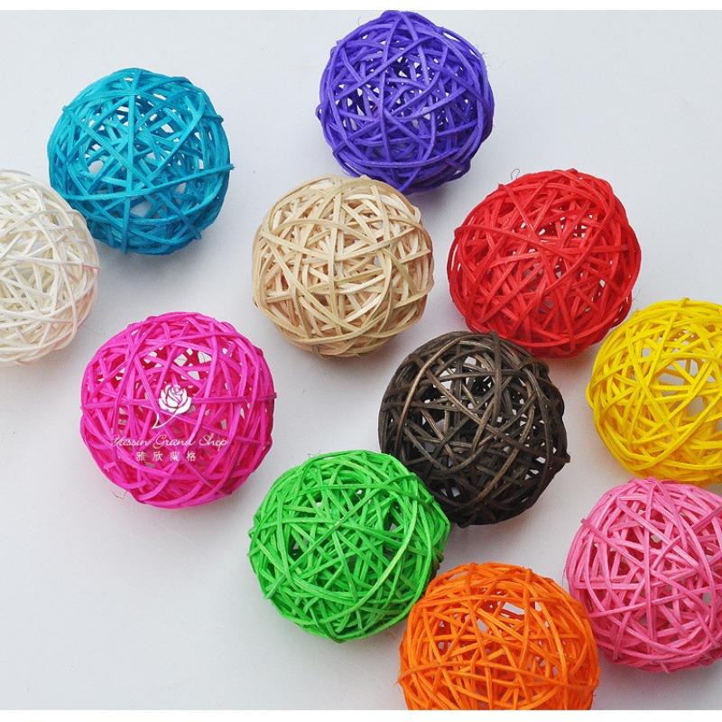 10Pcs Bird Toys Parrot Rattan Ball Toy Pet Chew Toys for Birds Budgies Hamsters Bunny DIY Craft Decoration Ball Random Color