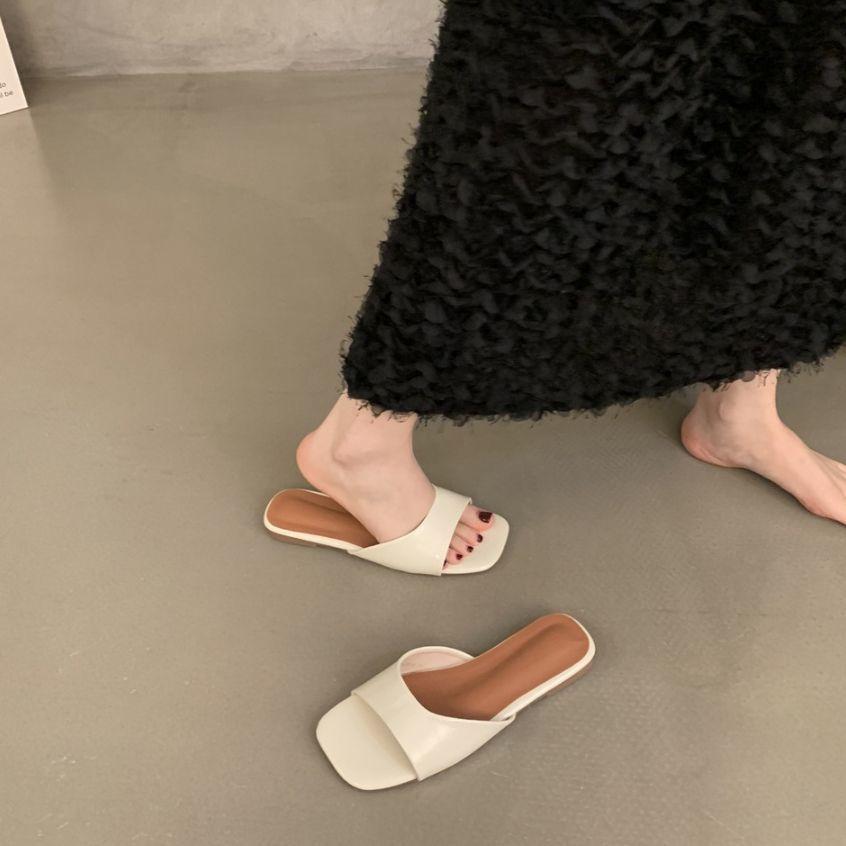 Large size women's shoes cool slippers summer 2025 new square head women fat feet wide fat soft soles not tired feet one pedal