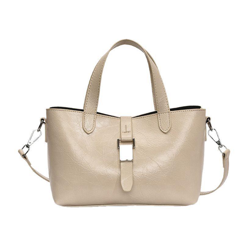 Niche Design Portable Bucket Bag Women's 2025 New Fashion and Versatile Commuter Bag High-end One-shoulder Crossbody Bag