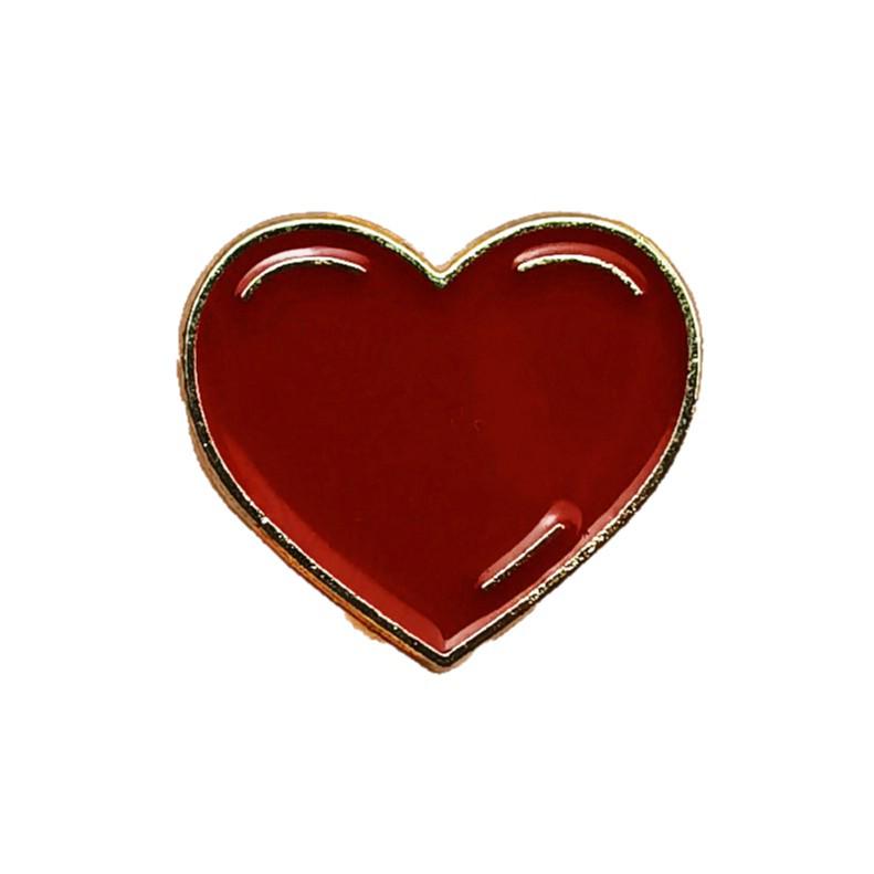 Red Love Heart Alloy Brooch - Creative, Versatile Accessory for Clothing, Hats, Backpacks, and More. Standard