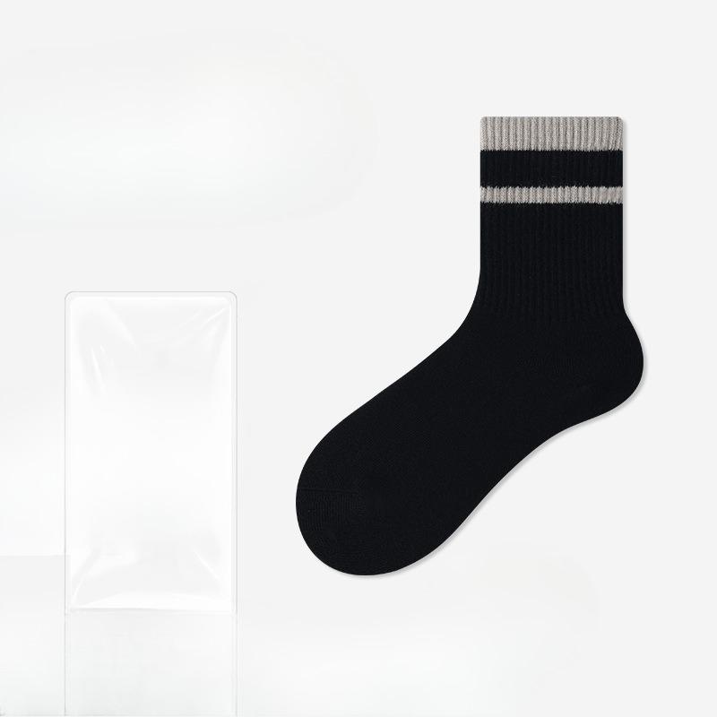 Female Spring and Autumn Fashion New All Purpose Two Bar Movement In The Tube Pile Socks
