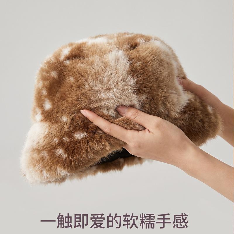 Winter Deer Pattern Bucket Hat Simple Warm Soft Waxy Basin Hat Showing Small Face Big Head Circumference Hat Women's Skin-friendly Plush Hat