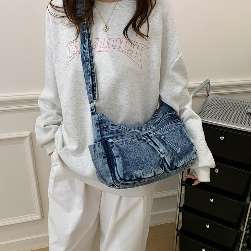 Denim Bag Women's Large Capacity Shoulder Bag Multi-Pocket Commuter Crossbody Bag