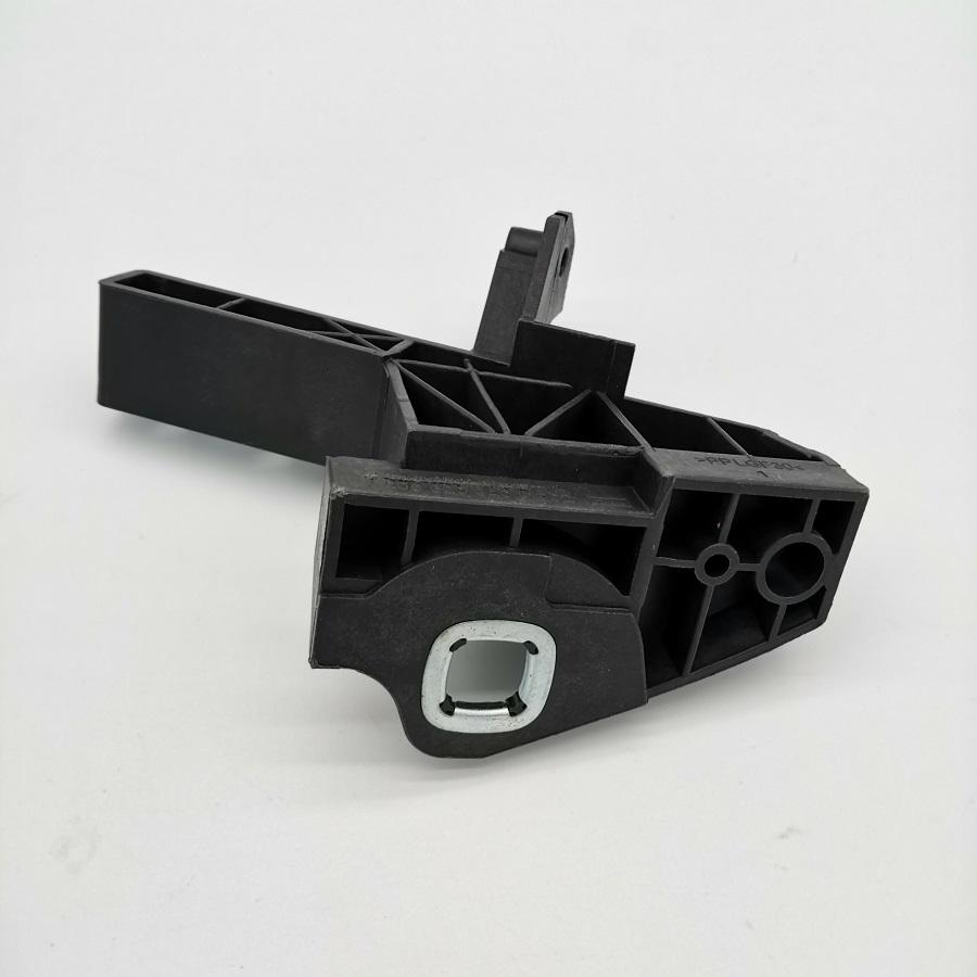 2056203501.2056203401 Radiator Support Bracket FORBenz C300 C180 C200 C160 C400 C43 AMG Support Impact Bar Bracket Front RH LH