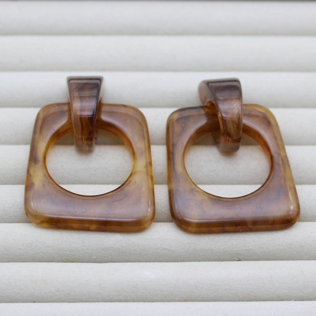 European & American Maelard Retro Exaggerated Earrings: S925 Silver Needle, Coffee Acrylic