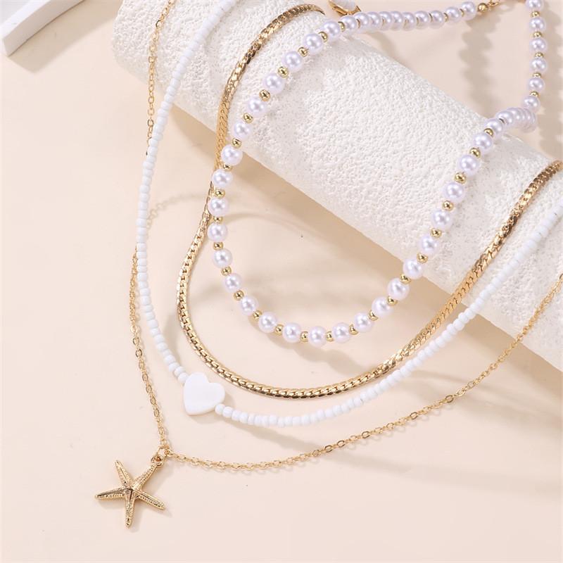 Punk Style Geometric Necklace Set For Women With Zinc Alloy Material And Heart Lock Pendant