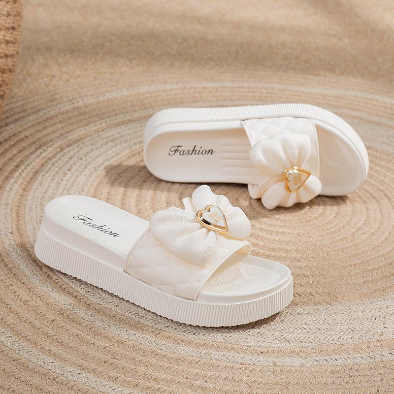 Fashion Fashion Internet Celebrity Korean Version of Summer Outer Slippers Women Thick Bottom One-word Drag Non-slip Beach Cool Slippers