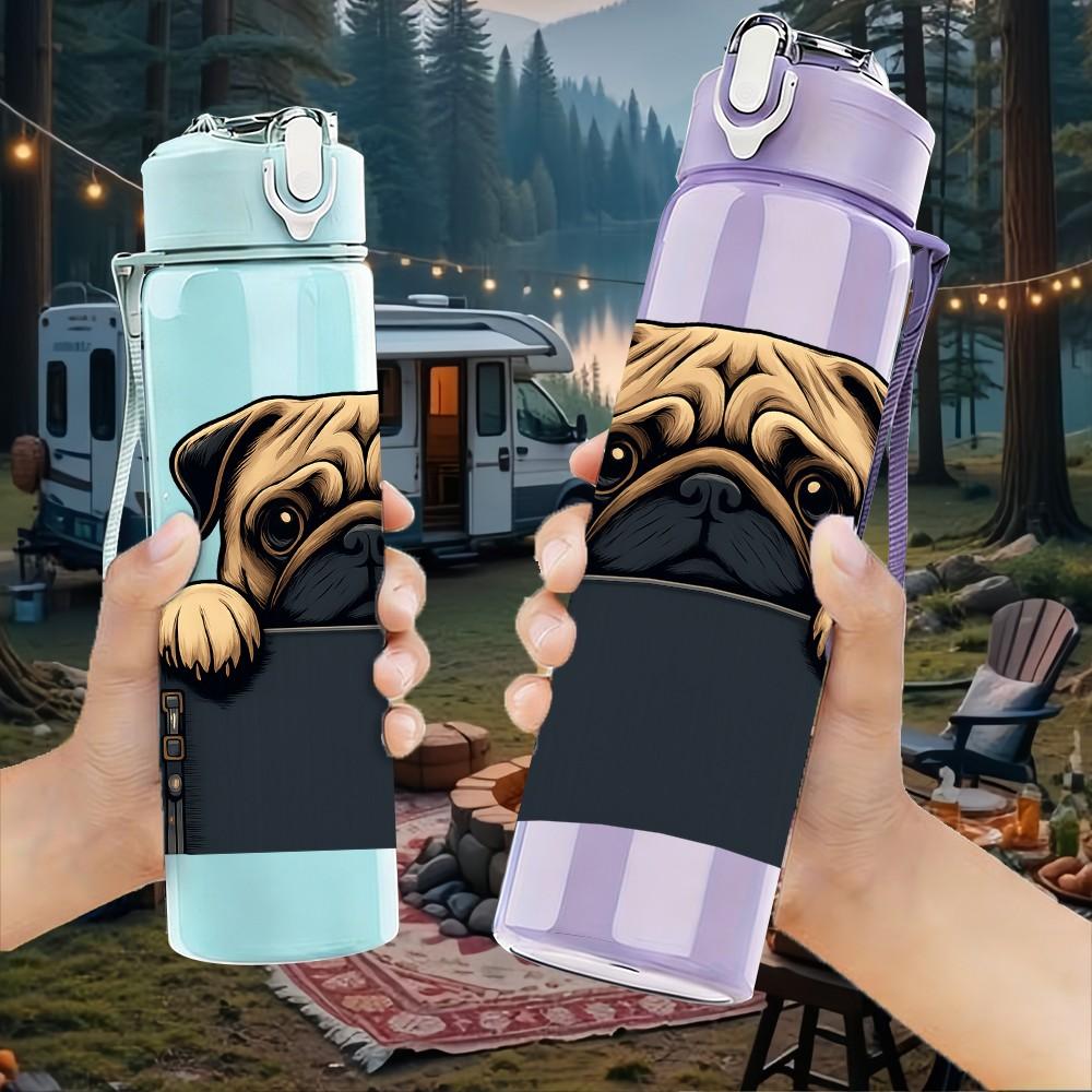 1 ks Mops Pes Vykukující Rám Tisk 750ml Barevná Plastová Sportovní Láhev na Vodu Nepropustné Sklopné Víčko se Slámkou Pro Sporty Kancelář Domácí Použití
