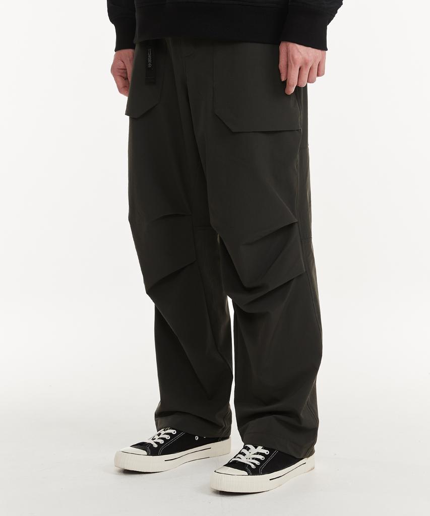 HELEMENT Field Semi-Overfit Cargo Pants