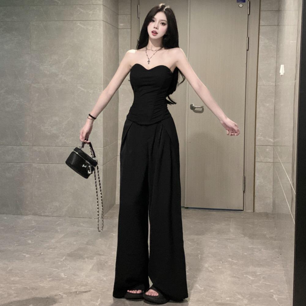 Elegant Black Fishbone Bandeau Top: Women's Summer Slimming Three-Dimensional Wrap Chest Vest