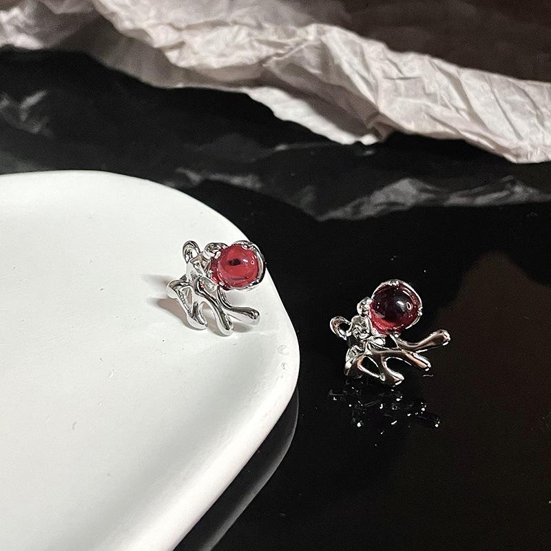 Moonstone Blessing Rabbit Stud Earrings Female Foreign High-End Sense Cute Small Gemstone Personality Niche Design Ear Jewelry