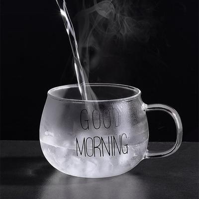 2022 Neue Buchstaben Bedruckte Transparente Kreative Glas Kaffee Tee Tasse Getränke Dessert Frühstück Milchbecher Glasbecher Henkel Trinkgeschirr