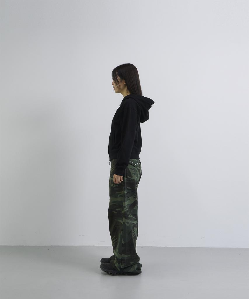 Horn Applique Zip-Up Hoodie (Black)