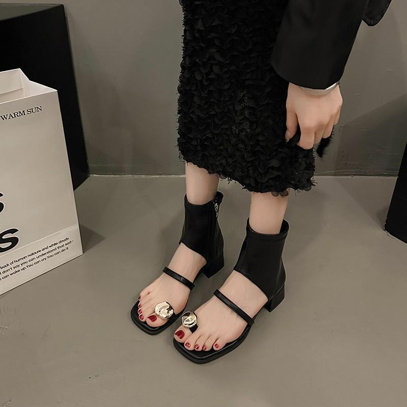 Fashion Clip Toe Women Sandals Shoes Cool Boots Summer Fashion 2024 Low Heels Designer Flip Flops Open Toe Slippers Zapatos Mujer Pumps