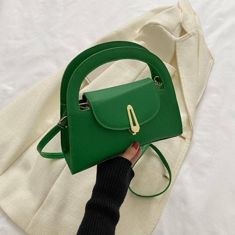 Elegant Retro Style Handbag For Women 2023 Spring Fashionable Shoulder Bag