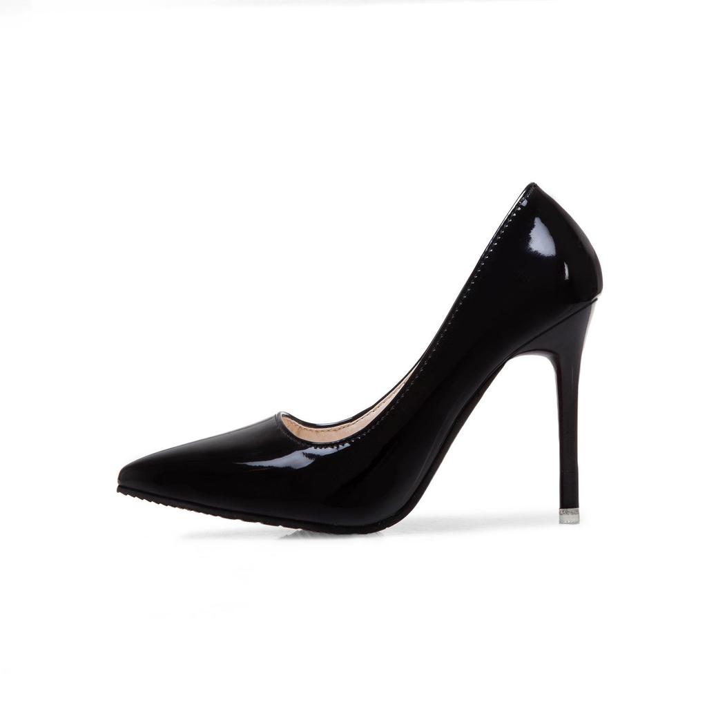 2025 Women's Red Patent Leather High Heels: Spring/Autumn Pointed Toe Low-Cut Stilettos.