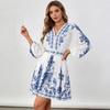 Abito midi da donna con scollo a V, stampa floreale, maniche a campana e cintura