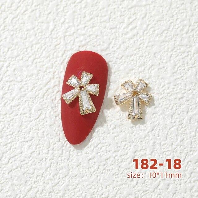 10 bucăți Fluture Zircon Decor unghii Bijuterii Zircon Cristal Perle Pandantiv Manichiura Strass de înaltă calitate Accesorii