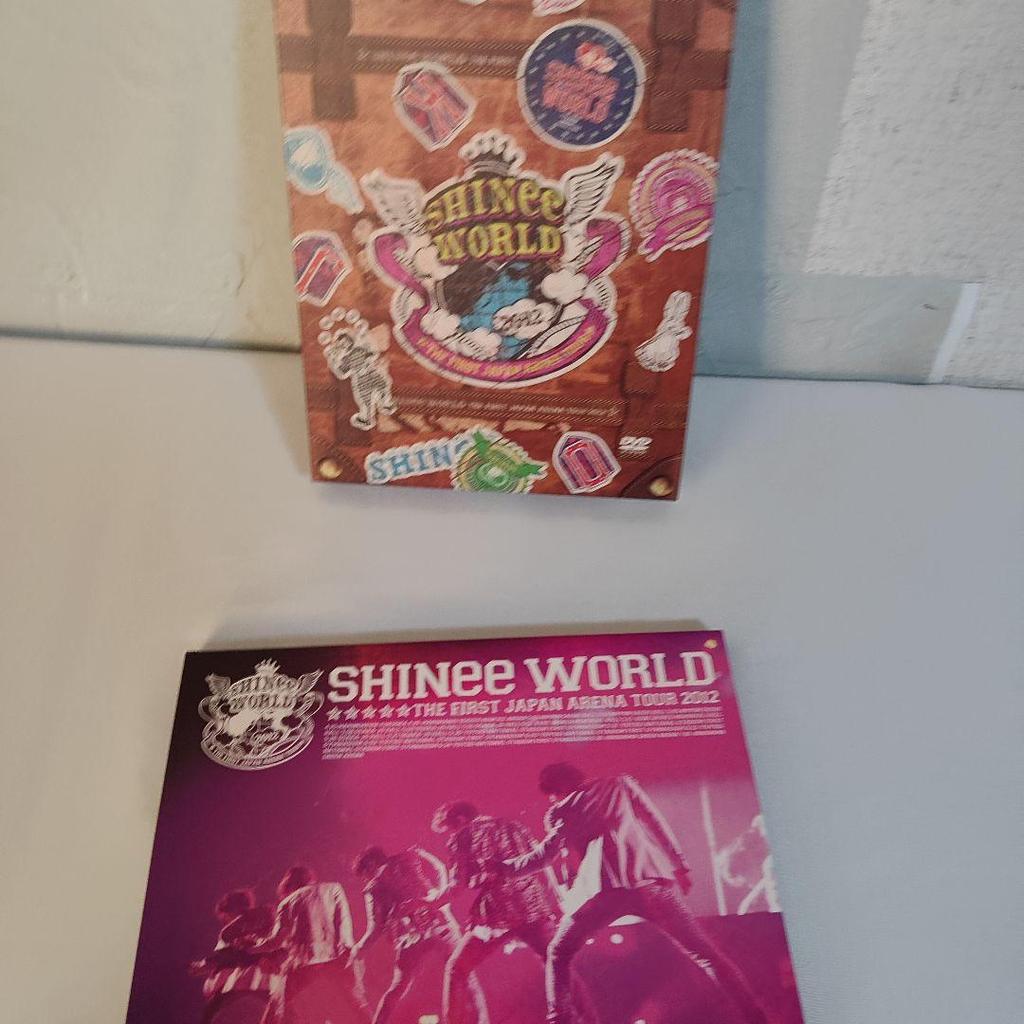 [USED] SHINee WORLD 2012 DVD with Photobook