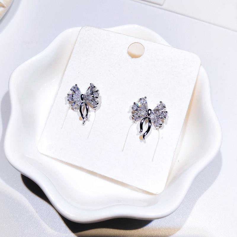 Huitan Aesthetic Women's Earrings Ear Piercing Daily Wear Fancy Bow Earrings with CZ Luxury Fashion Female Wedding Zircon 2021