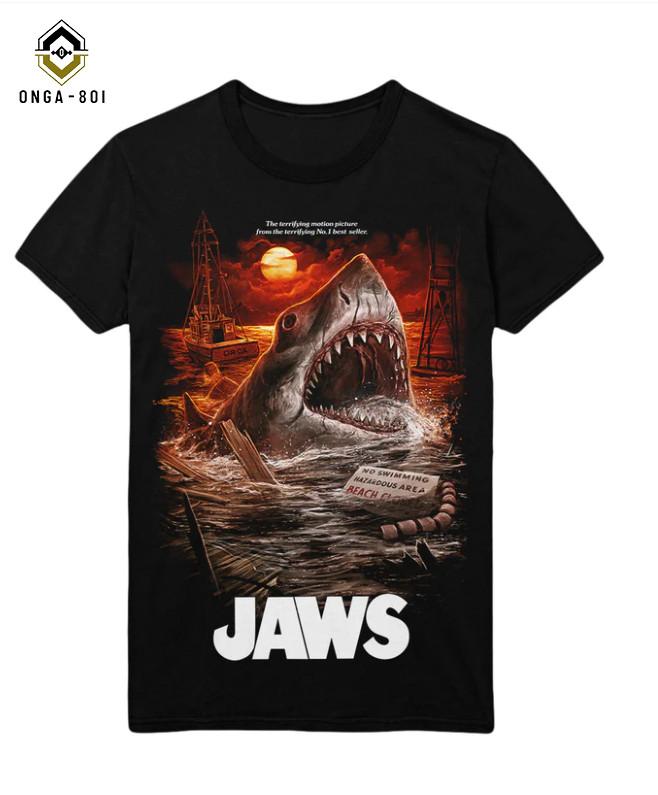 Great White Shark Attack Poster Retro 70s Horror Halloween Graphic Fan T-Shirt