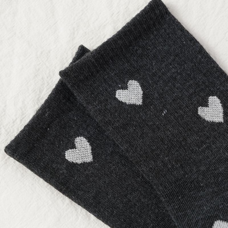 ALLTOOALL Woman Socks Spring Autumn Warm Middle Tube Breathable Casual Sock Cute Heart Female Fashion Funny Gift Socks