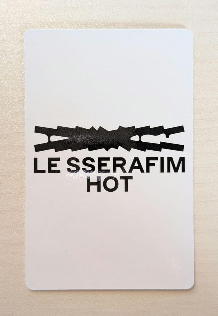 [USED] lesserafim Chaewon m2u autograph bonus