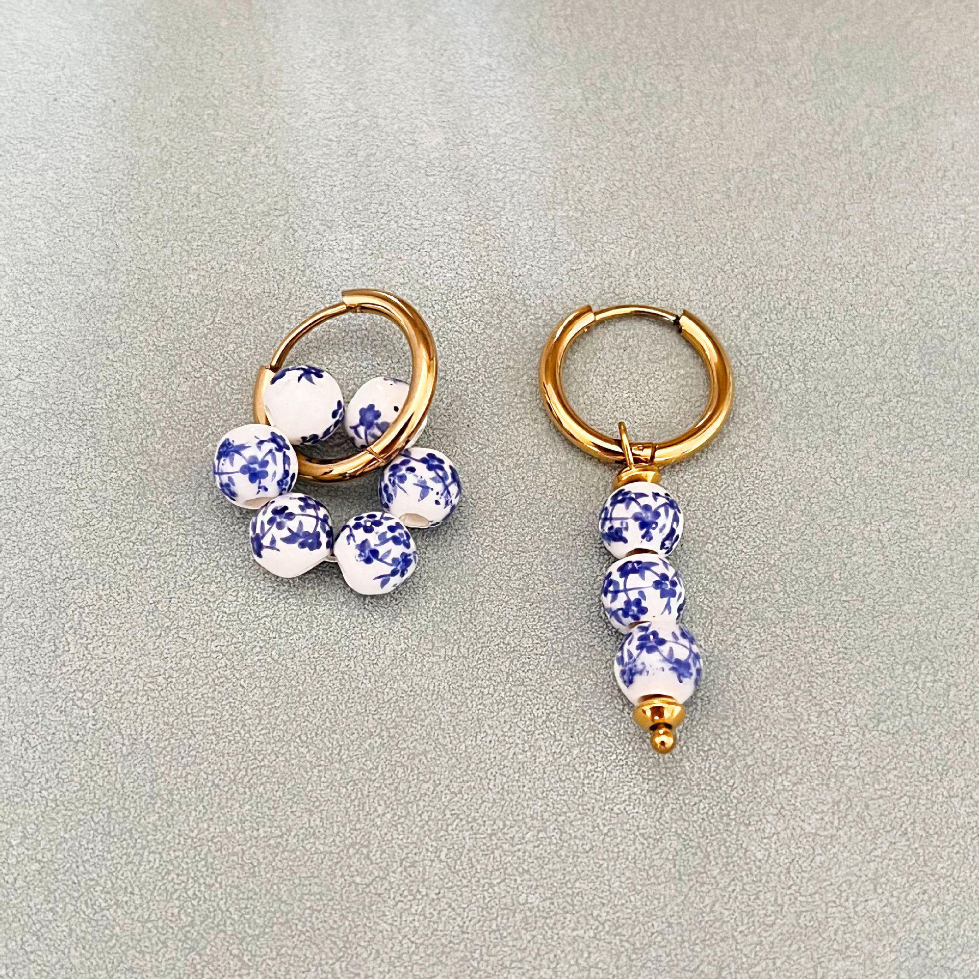 

Серьги из керамики в стиле ретро, сине-белые, с бусинами, из нержавеющей стали с 18-каратным золотым покрытием, новый китайский стиль для женщин