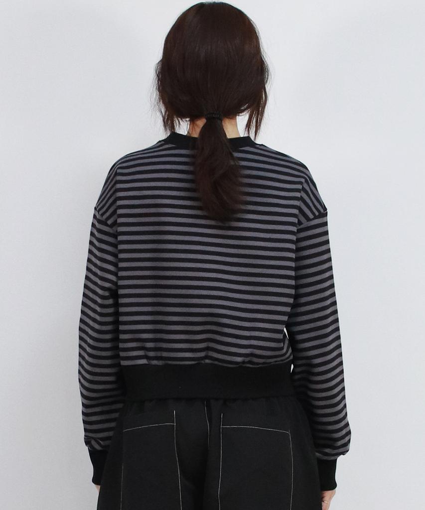 Deumakeu Stripe Crop Sweatshirt - Black