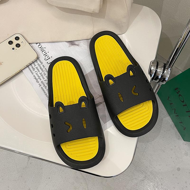 Cute Cartoon Slippers Women Summer New Fashion Indoor Sandals For Men Outdoor Open Toe Slides Home Couple Non -Slip Shoes
