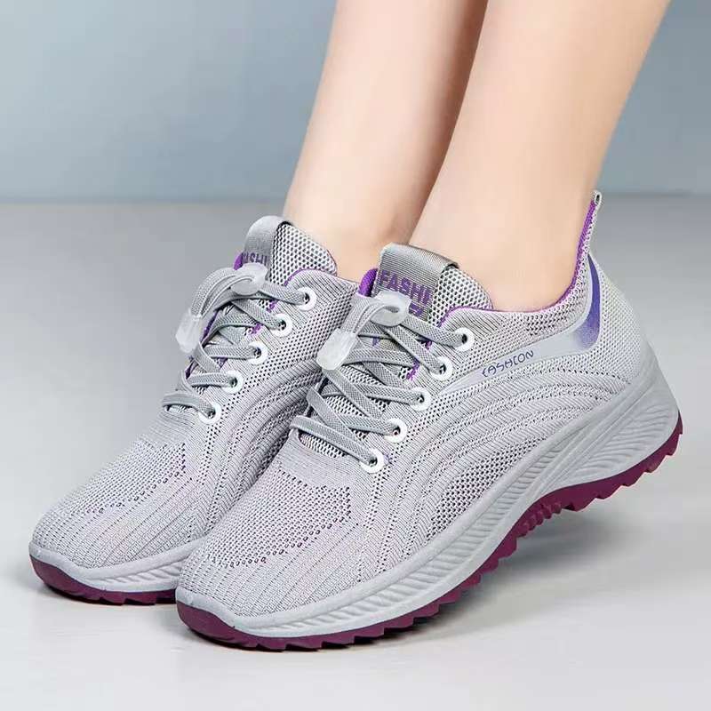 Chinese Shoes Spring and Autumn New Walking Shoes Breathable Dad Sports Mother Shoes Breathable Travel Shoes Soft-soled Shoes