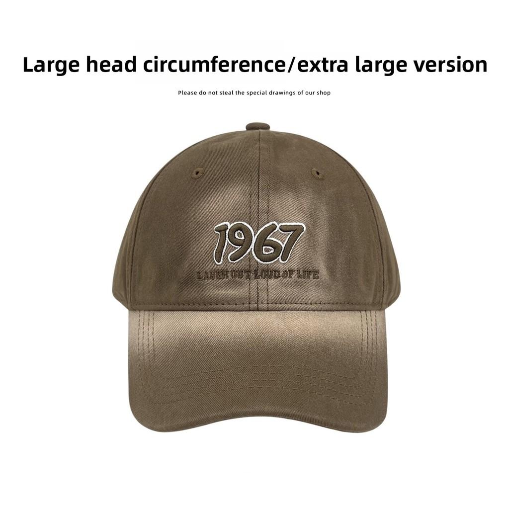 

Бейсболка модного градиентного дизайна с вышивкой цифр и букв для повседневной носки коричневый