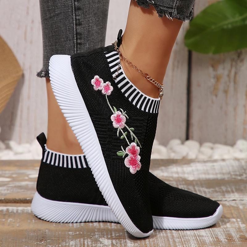 Fashion Floral Embroidered Breathable Running Shoes for Women Lightweight Soft Sole Knitting Sneakers Woman Comfort Flats Sports Shoes